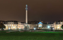 Ansicht bei Nacht (Neues Schloss Stuttgart)